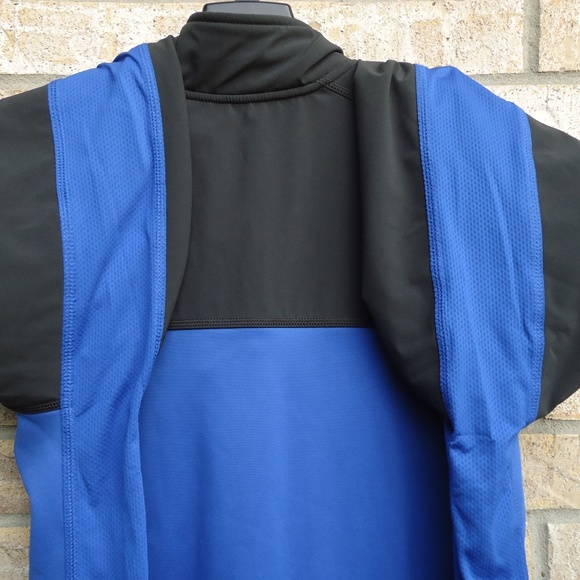 SIZE XXL. NIKE Men's Therma-FIT 1/4-zip Pullover. - Picture 5 of 8